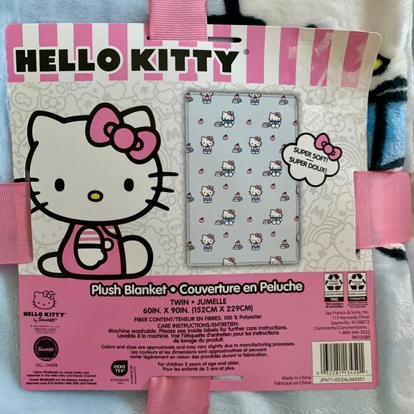 NEW Hello Kitty Blue Plush Blanket with Books & Apples - Twin - Picture 2 of 2